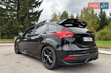 Хэтчбек Ford Focus 2017 в Киеве