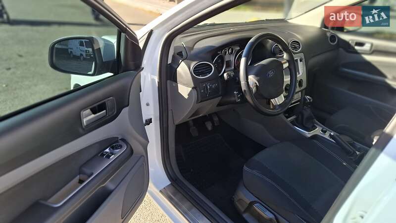 Седан Ford Focus 2011 в Одесі