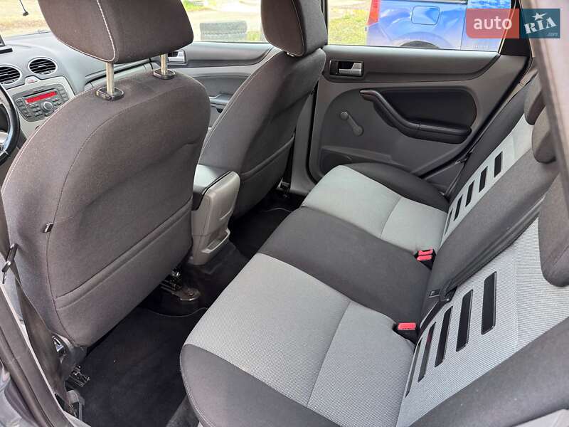 Універсал Ford Focus 2010 в Краснограді фото 10 Універсал Ford Focus 2010 в Краснограді