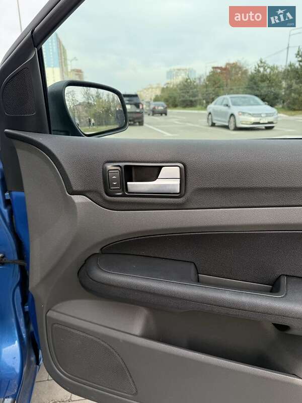 Хэтчбек Ford Focus 2007 в Броварах