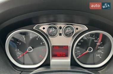 Хэтчбек Ford Focus 2011 в Киеве