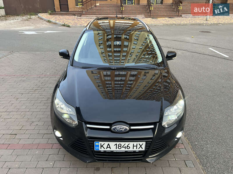 Универсал Ford Focus 2011 в Вишневом фото 9 Универсал Ford Focus 2011 в Вишневом