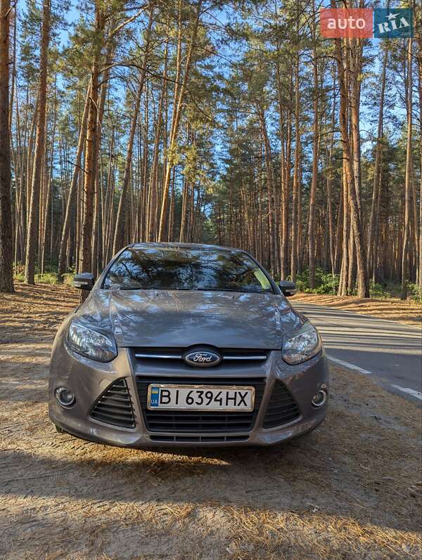 Хетчбек Ford Focus 2012 в Полтаві фото 5 Хетчбек Ford Focus 2012 в Полтаві