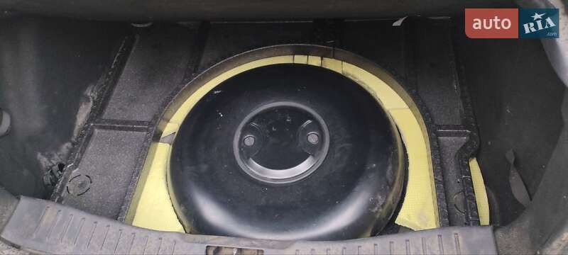 Хетчбек Ford Focus 2012 в Полтаві фото 24 Хетчбек Ford Focus 2012 в Полтаві