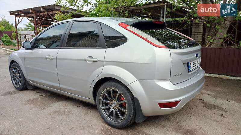 Хетчбек Ford Focus 2010 в Крюківщині фото 8 Хетчбек Ford Focus 2010 в Крюківщині