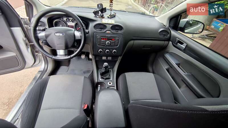 Хетчбек Ford Focus 2010 в Крюківщині фото 31 Хетчбек Ford Focus 2010 в Крюківщині