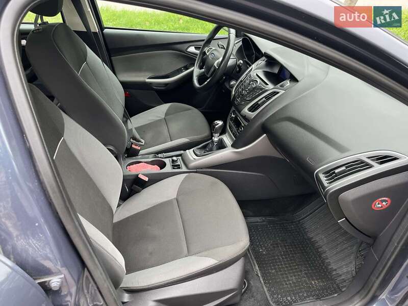 Универсал Ford Focus 2012 в Бродах фото 25 Универсал Ford Focus 2012 в Бродах