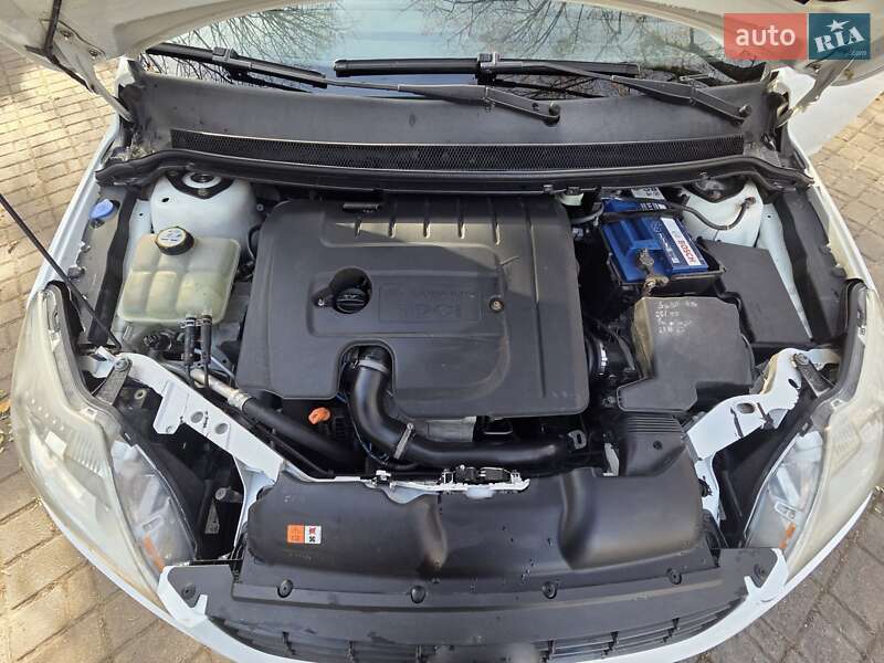 Універсал Ford Focus 2009 в Чернівцях фото 31 Універсал Ford Focus 2009 в Чернівцях