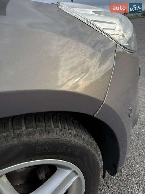 Універсал Ford Focus 2013 в Львові фото 42 Універсал Ford Focus 2013 в Львові