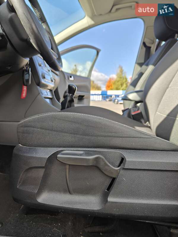 Універсал Ford Focus 2009 в Києві фото 44 Універсал Ford Focus 2009 в Києві
