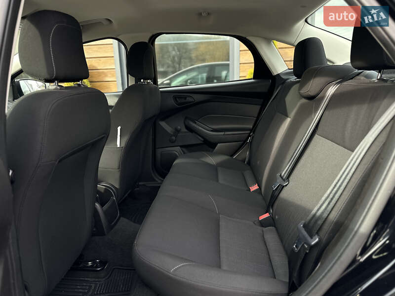 Седан Ford Focus 2016 в Шептицькому фото 45 Седан Ford Focus 2016 в Шептицькому