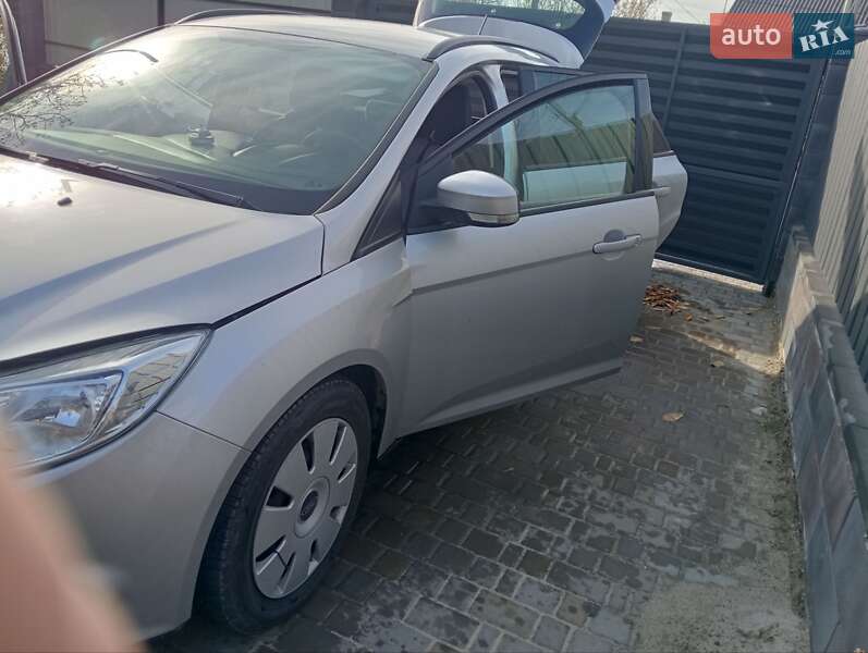 Универсал Ford Focus 2012 в Луцке