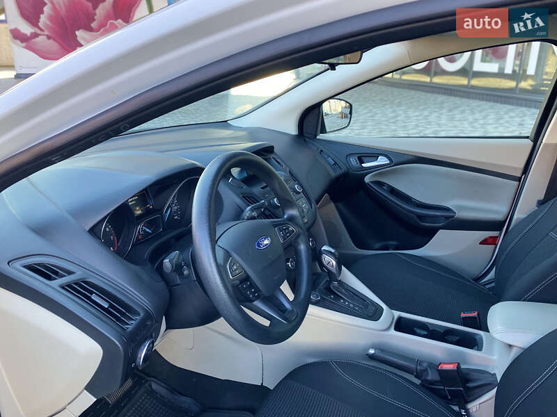 Хэтчбек Ford Focus 2015 в Киеве фото 16 Хэтчбек Ford Focus 2015 в Киеве