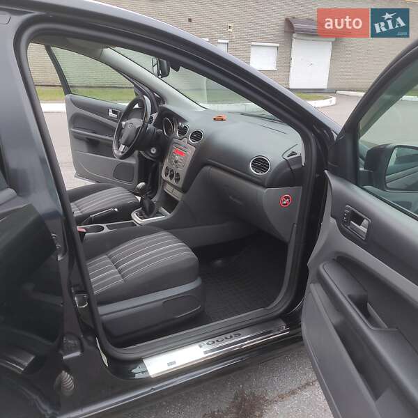 Хэтчбек Ford Focus 2009 в Харькове