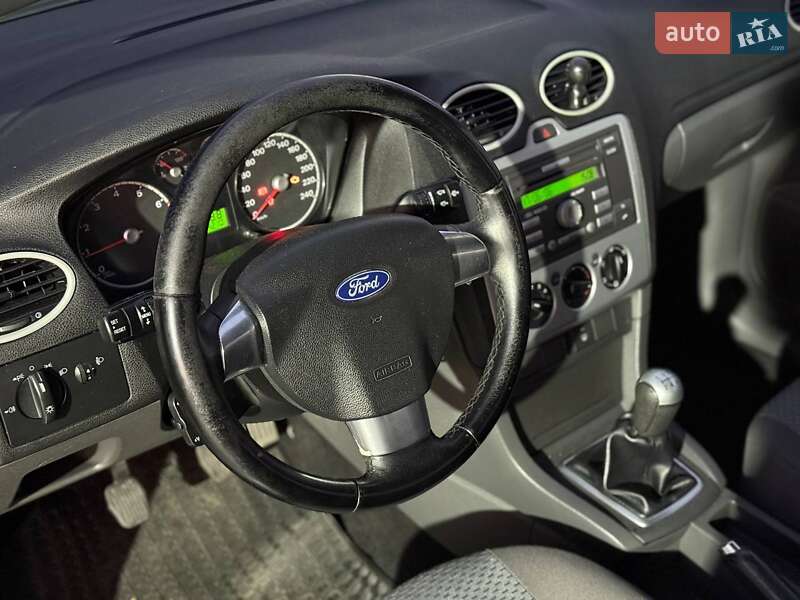 Седан Ford Focus 2006 в Запорожье фото 8 Седан Ford Focus 2006 в Запорожье