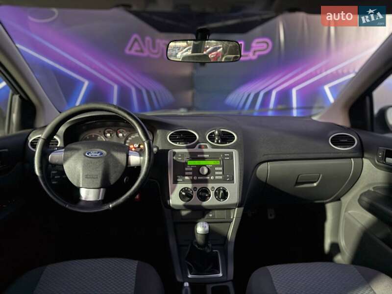Седан Ford Focus 2006 в Запорожье фото 10 Седан Ford Focus 2006 в Запорожье