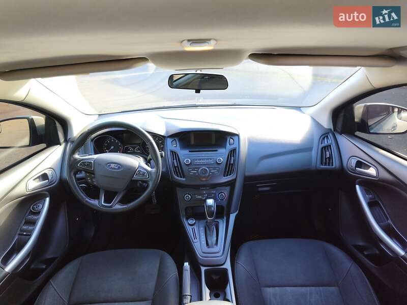 Седан Ford Focus 2015 в Черкассах