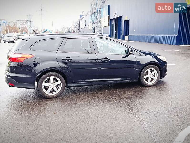 Універсал Ford Focus 2013 в Чернігові