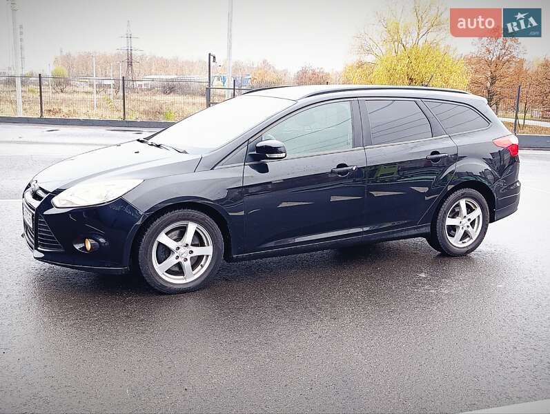 Універсал Ford Focus 2013 в Чернігові