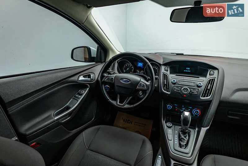 Хетчбек Ford Focus 2015 в Києві фото 11 Хетчбек Ford Focus 2015 в Києві