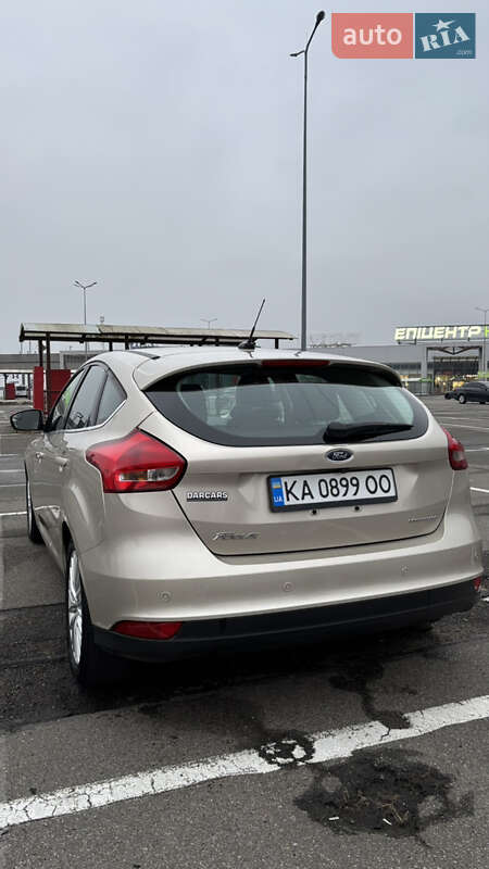 Хэтчбек Ford Focus 2017 в Киеве