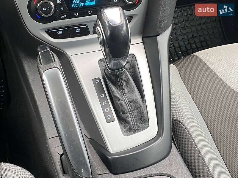 Хэтчбек Ford Focus 2013 в Киеве фото 19 Хэтчбек Ford Focus 2013 в Киеве