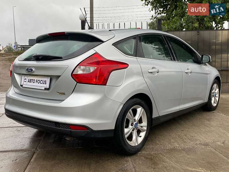 Хэтчбек Ford Focus 2013 в Киеве фото 7 Хэтчбек Ford Focus 2013 в Киеве