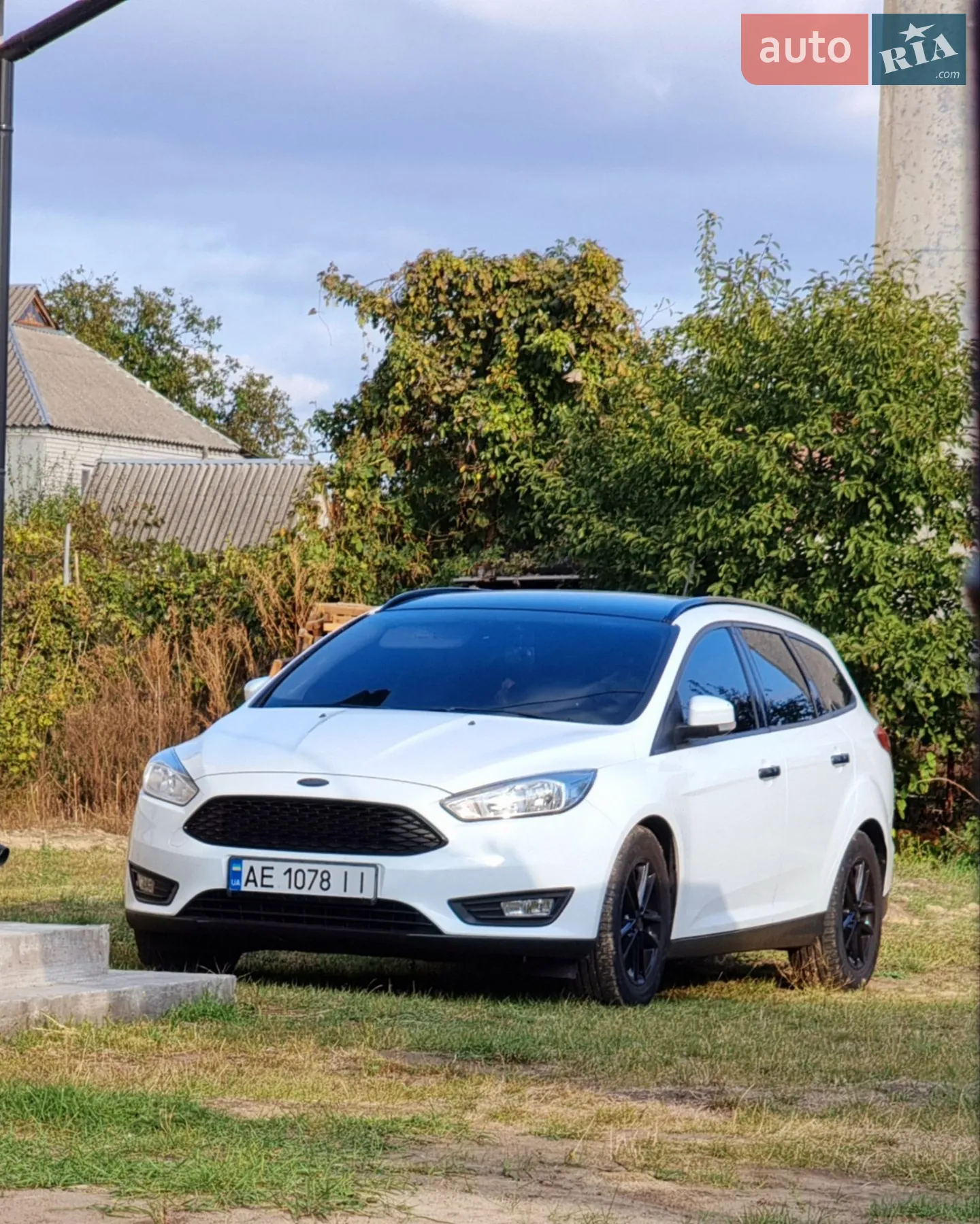2017 Ford Focus - мініатюра 14