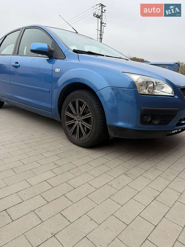 Хэтчбек Ford Focus 2007 в Броварах