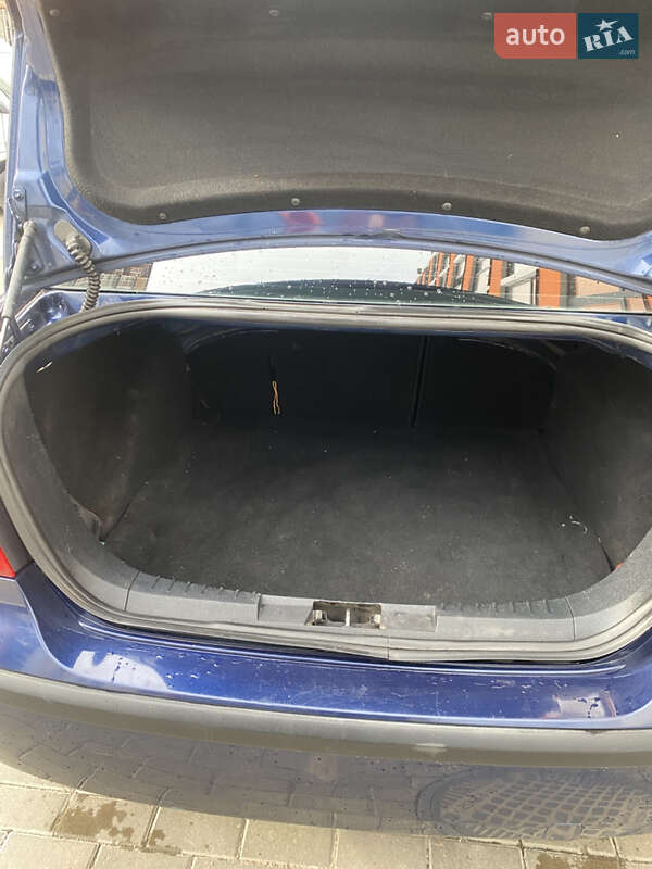 Седан Ford Focus 2005 в Житомире фото 16 Седан Ford Focus 2005 в Житомире