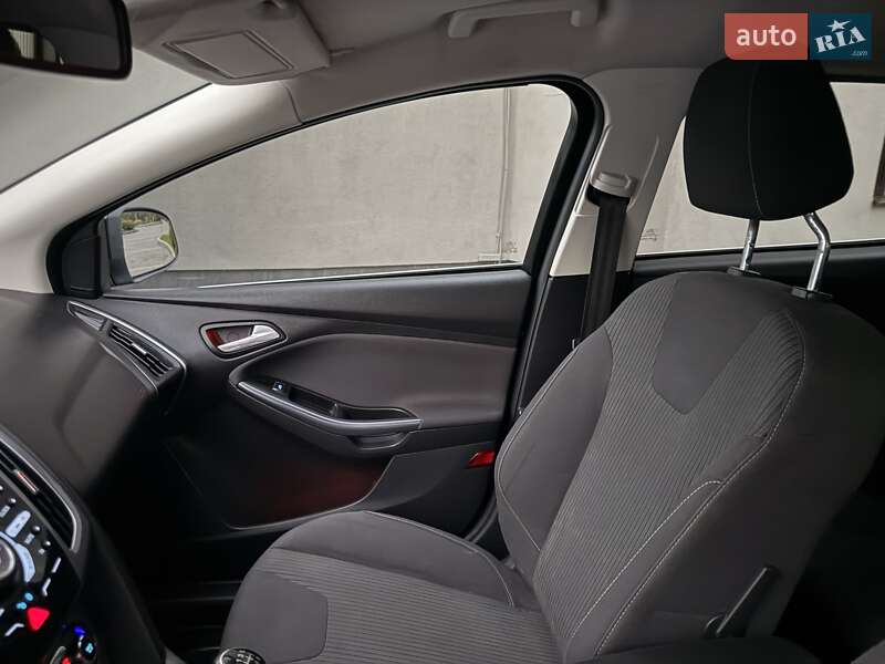 Универсал Ford Focus 2013 в Стрые фото 50 Универсал Ford Focus 2013 в Стрые
