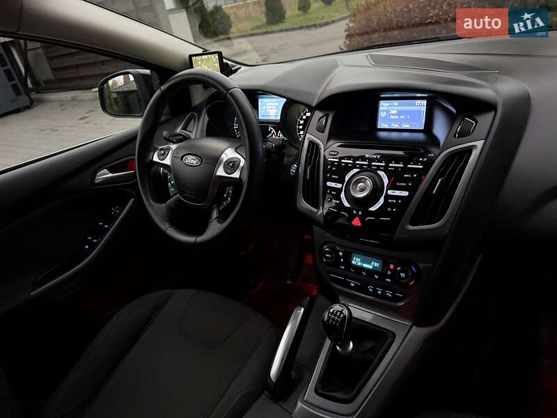 Универсал Ford Focus 2013 в Стрые фото 78 Универсал Ford Focus 2013 в Стрые