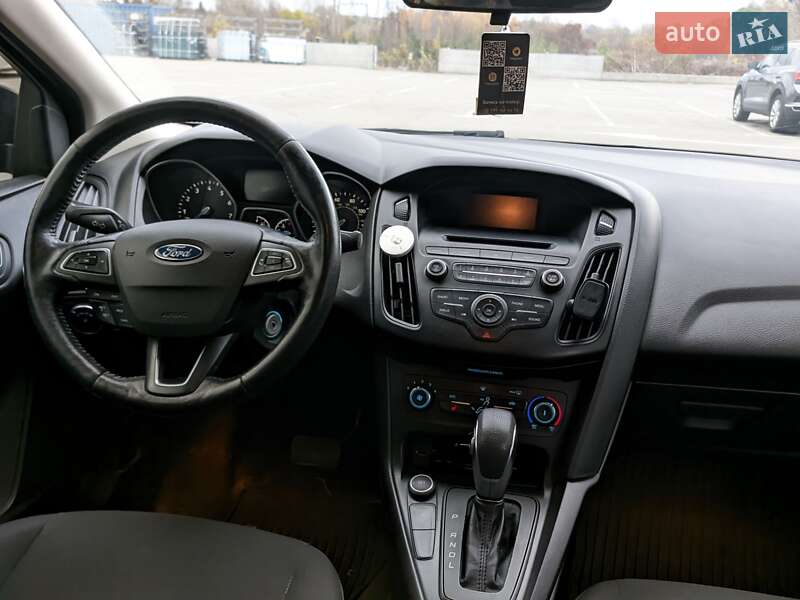 Седан Ford Focus 2017 в Ужгороде фото Седан Ford Focus 2017 в Ужгороде