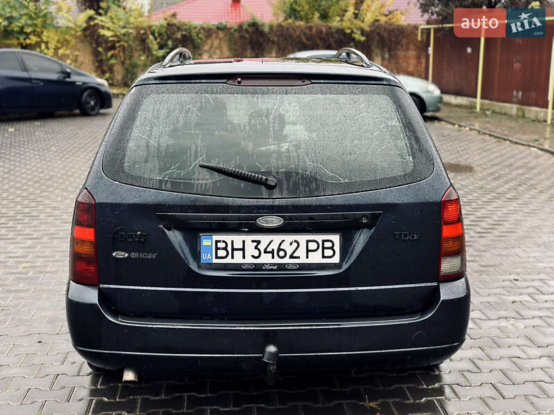 Универсал Ford Focus 2001 в Одессе