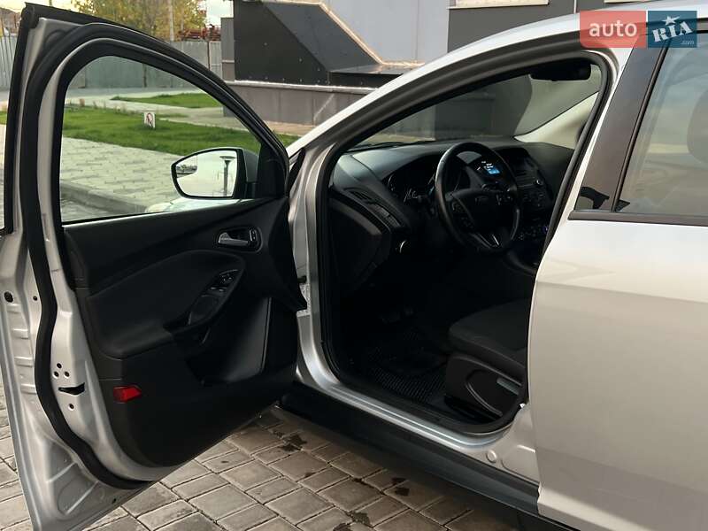 Седан Ford Focus 2015 в Одессе