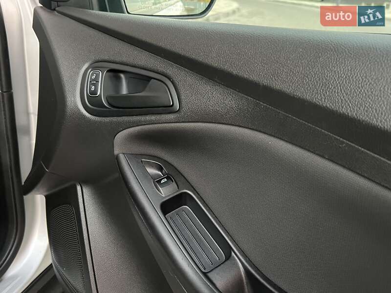 Седан Ford Focus 2015 в Одессе