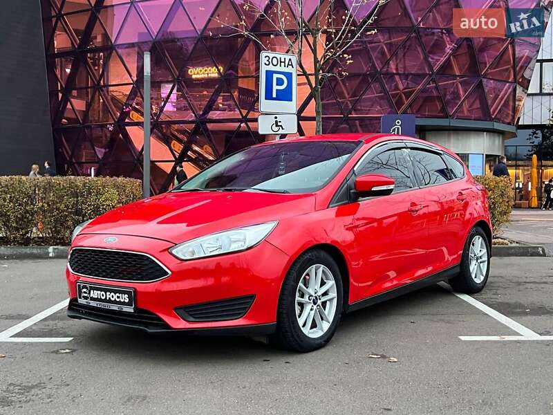 Хэтчбек Ford Focus 2017 в Киеве фото 3 Хэтчбек Ford Focus 2017 в Киеве