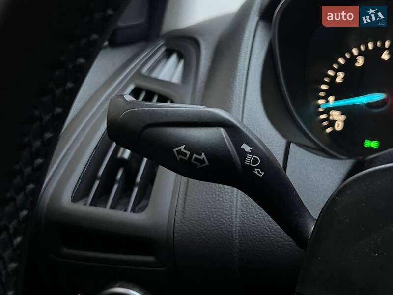 Хэтчбек Ford Focus 2017 в Киеве фото 17 Хэтчбек Ford Focus 2017 в Киеве