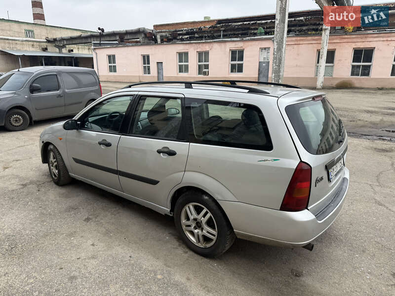Універсал Ford Focus 2001 в Сумах