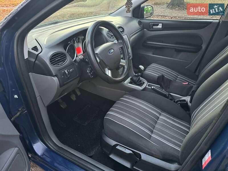 Универсал Ford Focus 2010 в Житомире фото 12 Универсал Ford Focus 2010 в Житомире