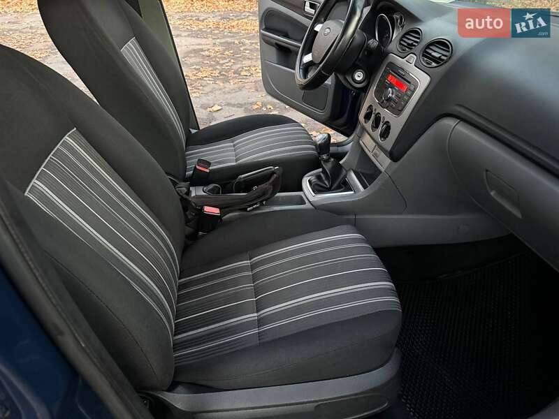 Универсал Ford Focus 2010 в Житомире фото 16 Универсал Ford Focus 2010 в Житомире