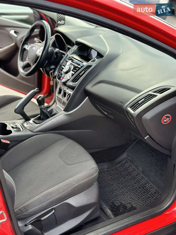 Универсал Ford Focus 2011 в Богуславе фото 16 Универсал Ford Focus 2011 в Богуславе