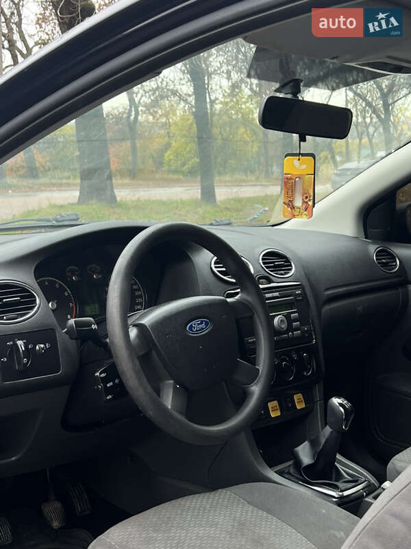 Хетчбек Ford Focus 2005 в Кропивницькому