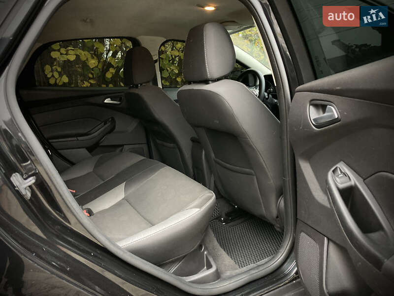 Седан Ford Focus 2013 в Киеве