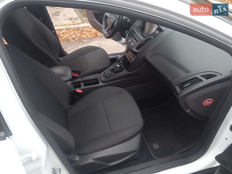 Универсал Ford Focus 2016 в Белой Церкви фото 11 Универсал Ford Focus 2016 в Белой Церкви