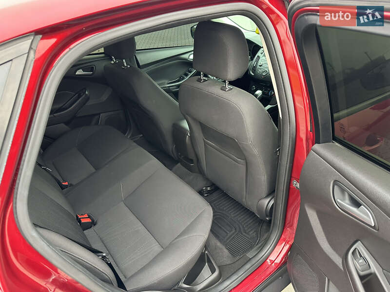Седан Ford Focus 2016 в Коломиї