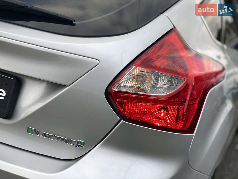 Хетчбек Ford Focus 2014 в Луцьку