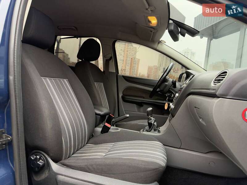 Універсал Ford Focus 2010 в Києві