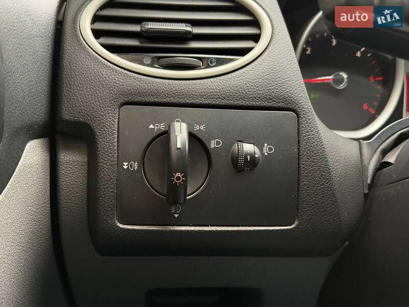 Універсал Ford Focus 2010 в Києві