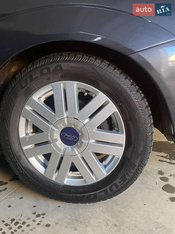 Хэтчбек Ford Focus 2002 в Львове